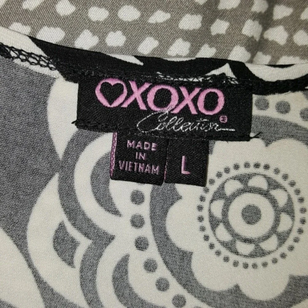 XOXO Collection Black and White Floral Dress - Picture 6 of 7